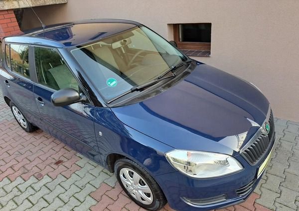 Skoda Fabia cena 15990 przebieg: 215799, rok produkcji 2011 z Chodzież małe 211